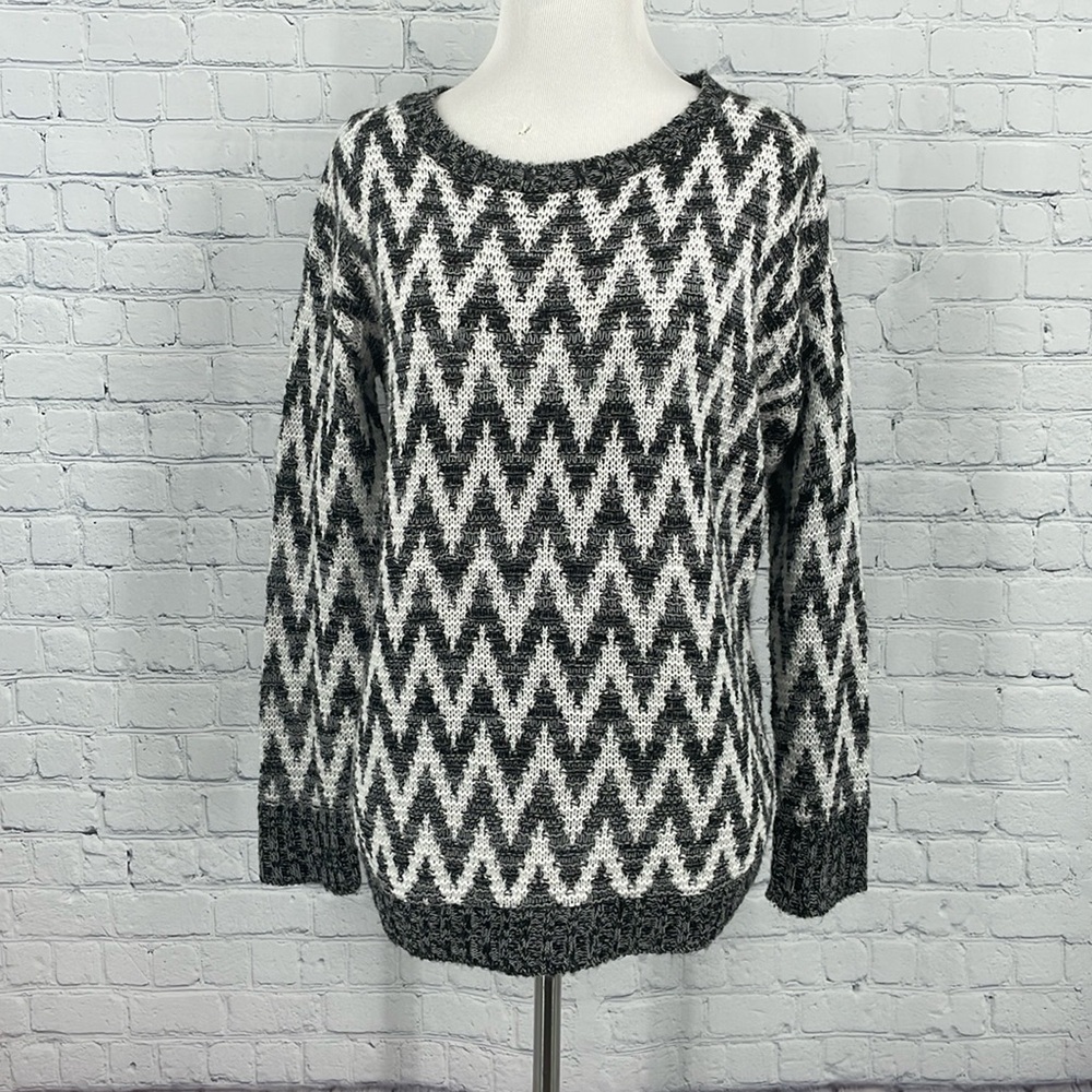Chevron Allison Brittany Long Sleeve Warm Winter Fall Sweater Small Grey y2k